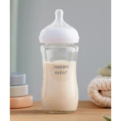Biberon natural in vetro con tettarella a risposta naturale da 240ml 1m+ | senza bpa – philips avent