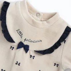 Tutina aperta entrogamba all over fiocchetti – chicco